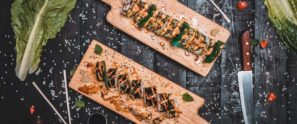 microplastics in seafood hero image